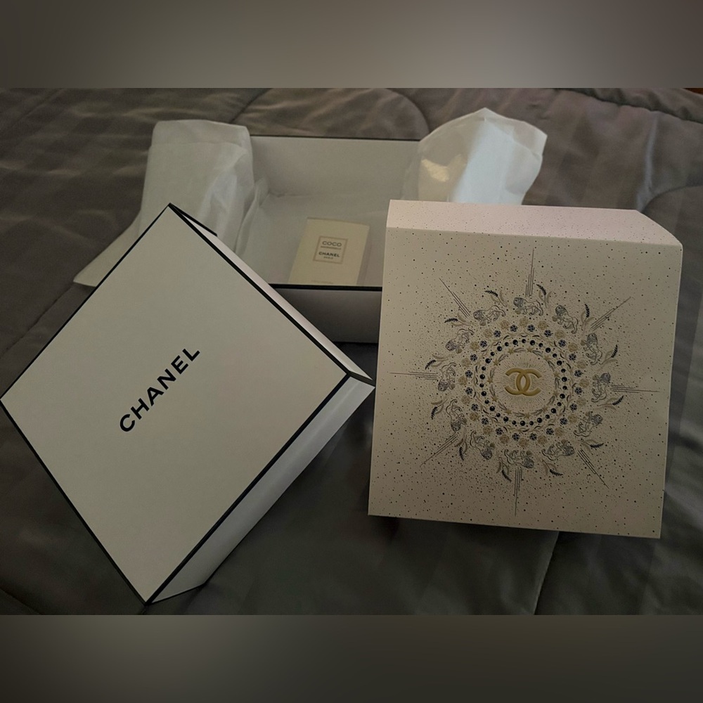 NWT authentic PERFUM CHANEL COCO MADEMOISELLE - Picture 4 of 7